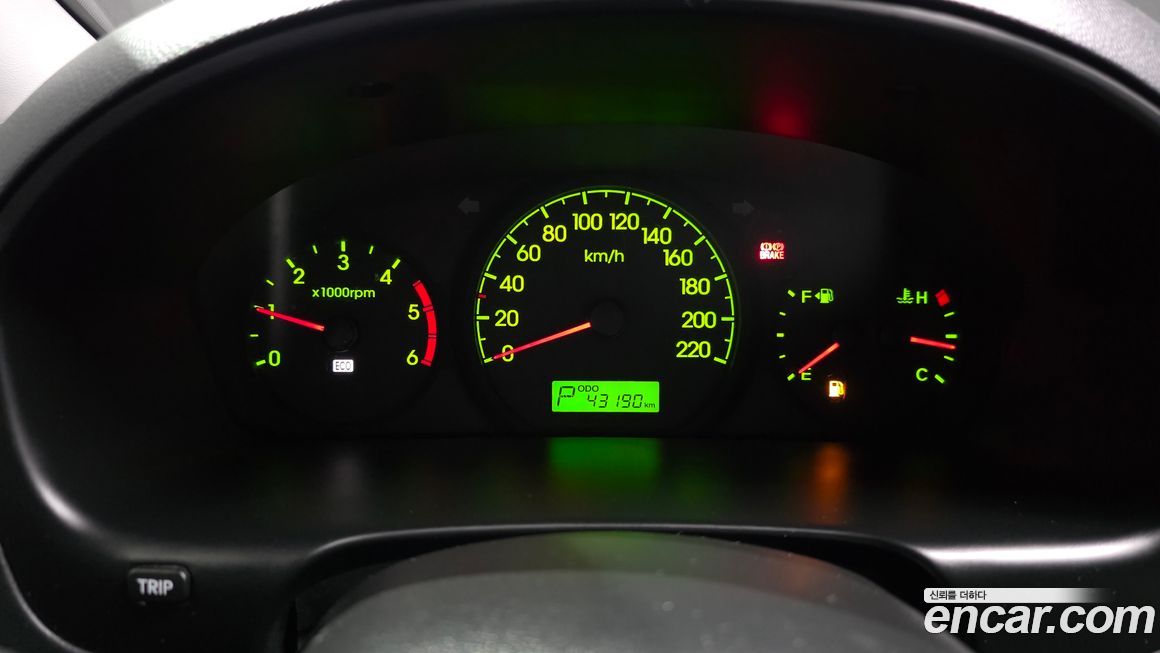 Hyundai Starex 2011