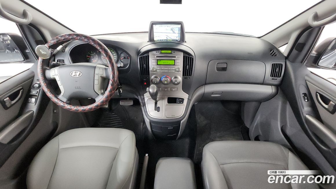 Hyundai Starex 2016