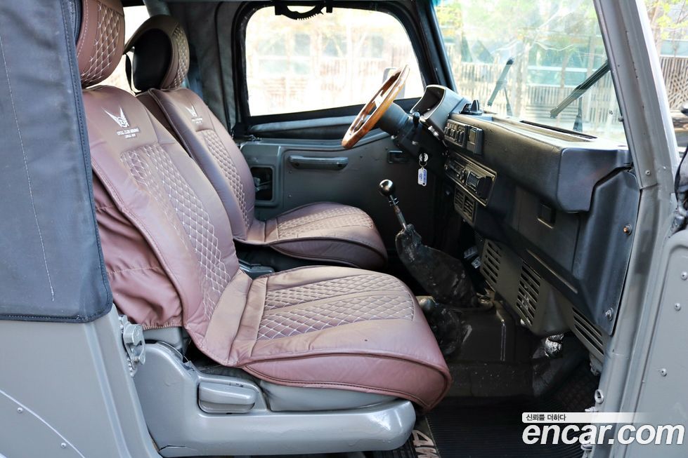 KG_Mobility_Ssangyong KORANDO 1992