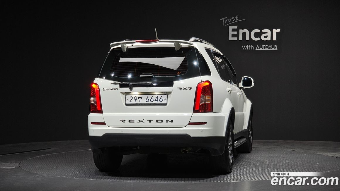 KG_Mobility_Ssangyong Rexton 2014