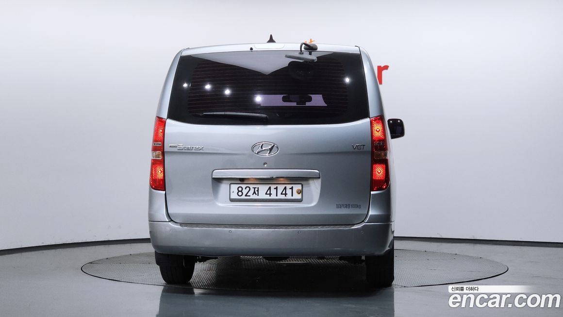 Hyundai Starex 2016