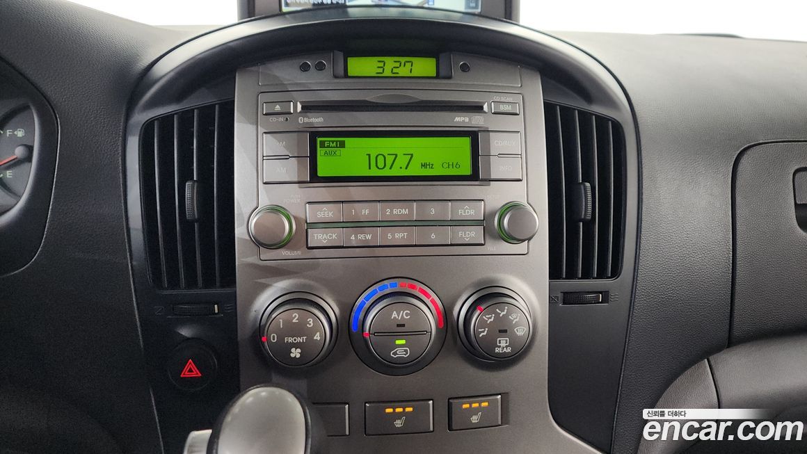 Hyundai Starex 2016