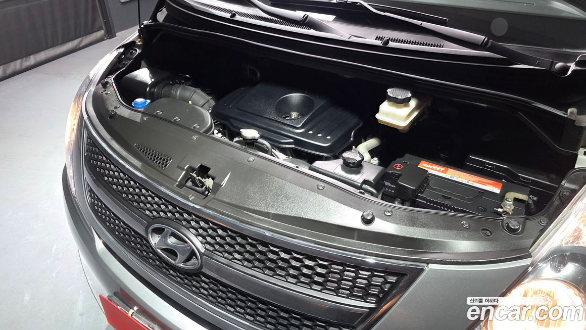 Hyundai Starex 2011