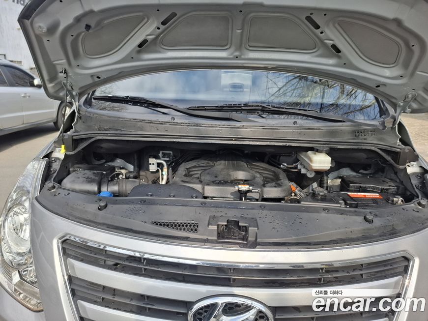 Hyundai Starex 2017