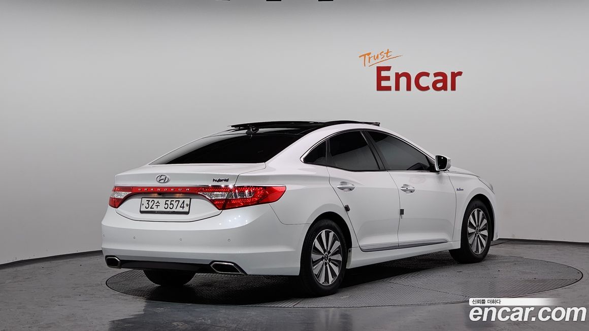 Hyundai Grandeur 2016