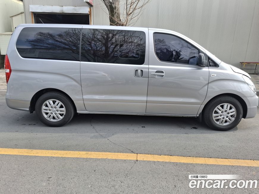 Hyundai Starex 2017