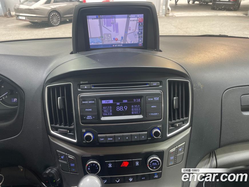 Hyundai Starex 2016