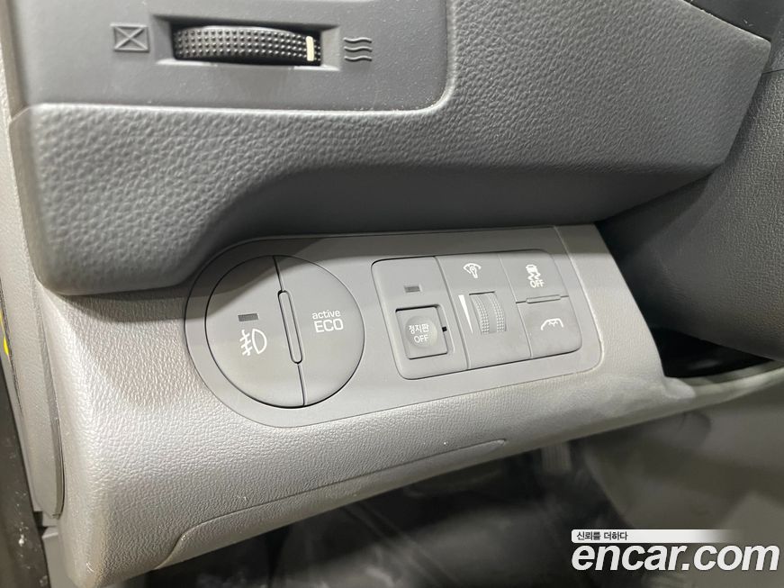 Hyundai Starex 2016