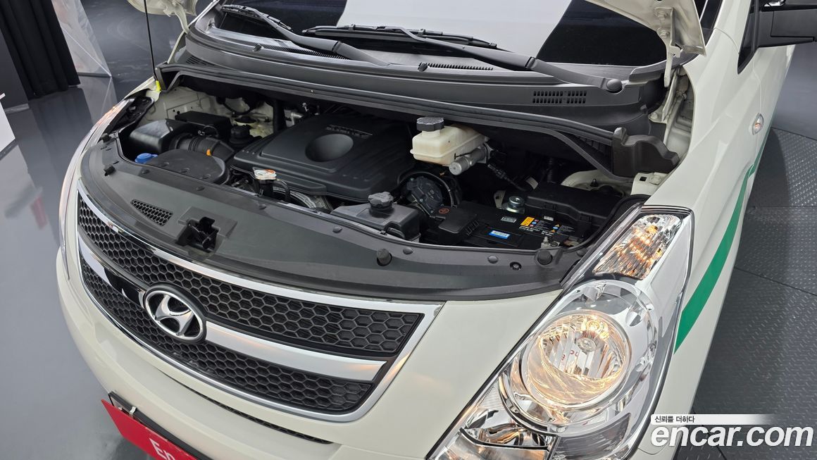Hyundai Starex 2015