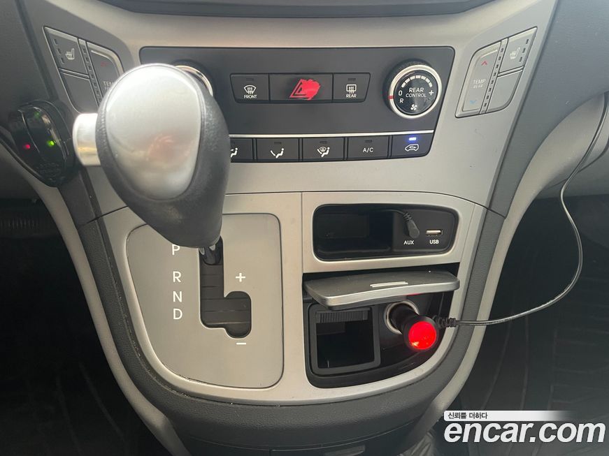 Hyundai Starex 2016