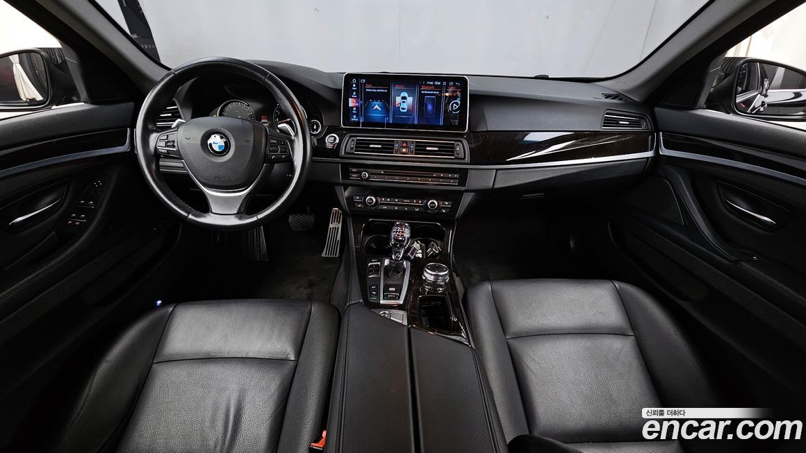 BMW 5-Series 2015