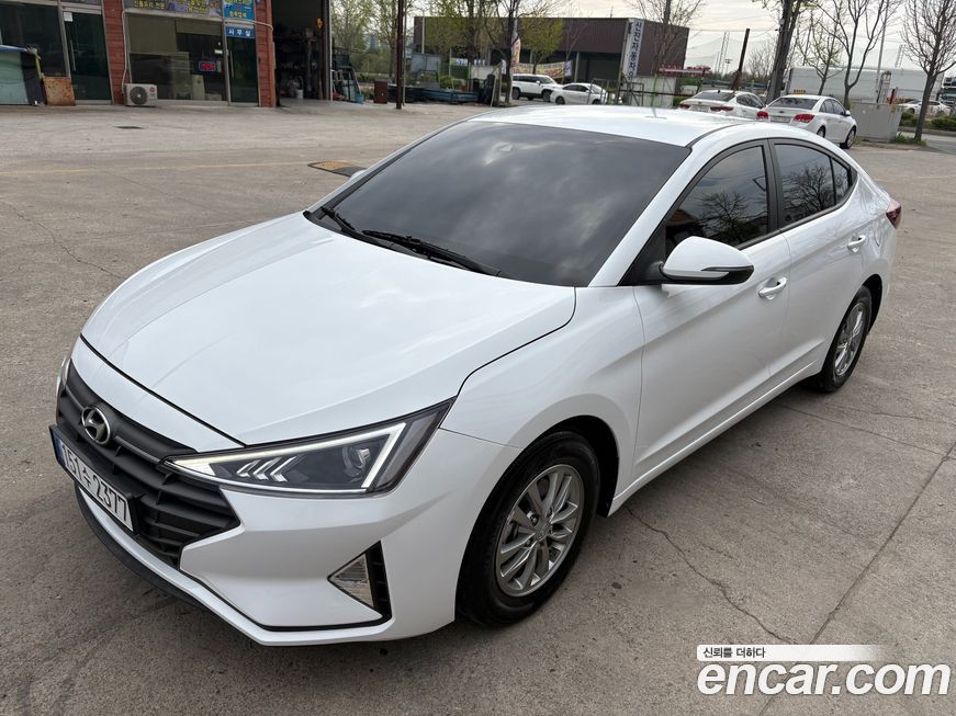 Hyundai AVANTE 2019