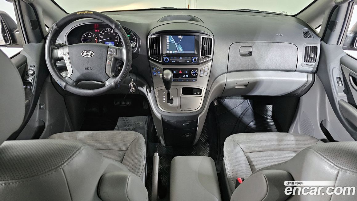 Hyundai Starex 2017