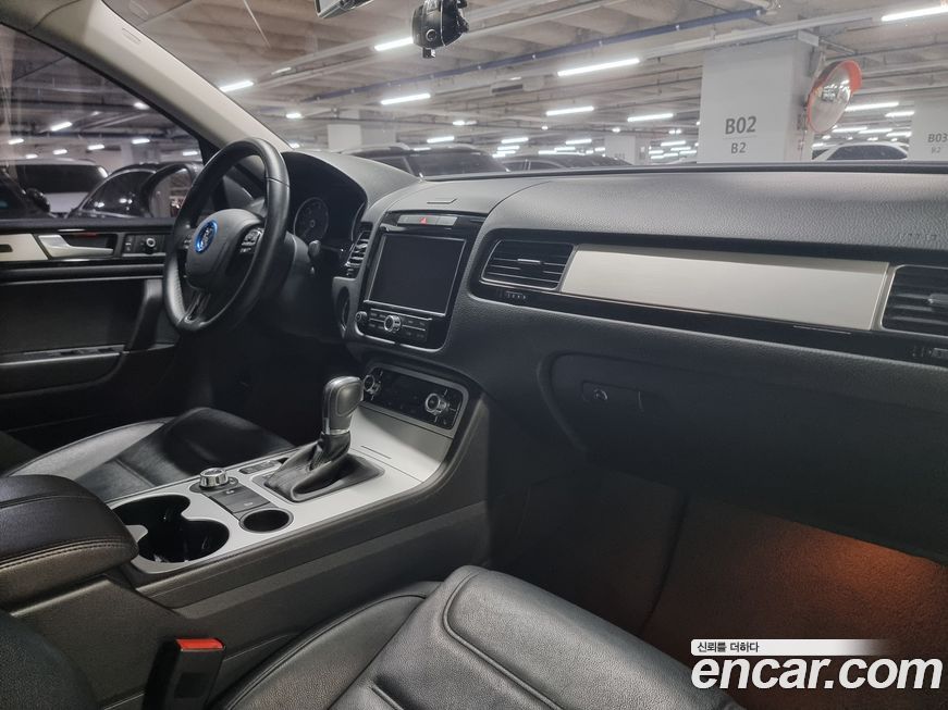 Volkswagen Touareg 2014