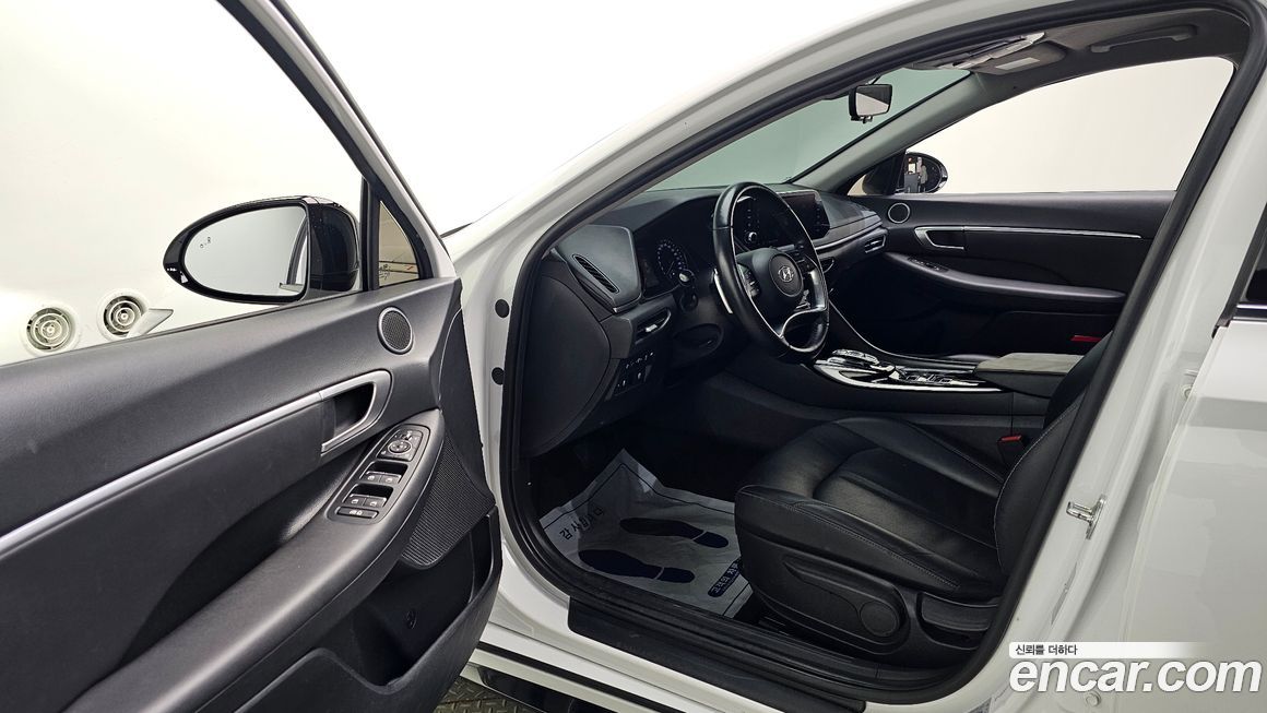 Hyundai Sonata 2022