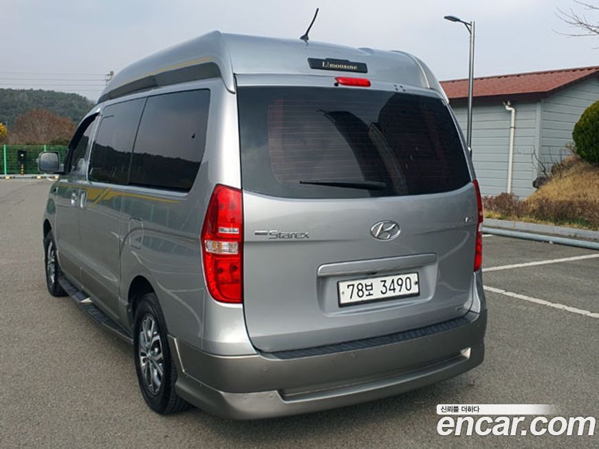 Hyundai Starex 2016