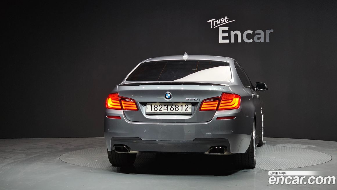 BMW 5-Series 2012