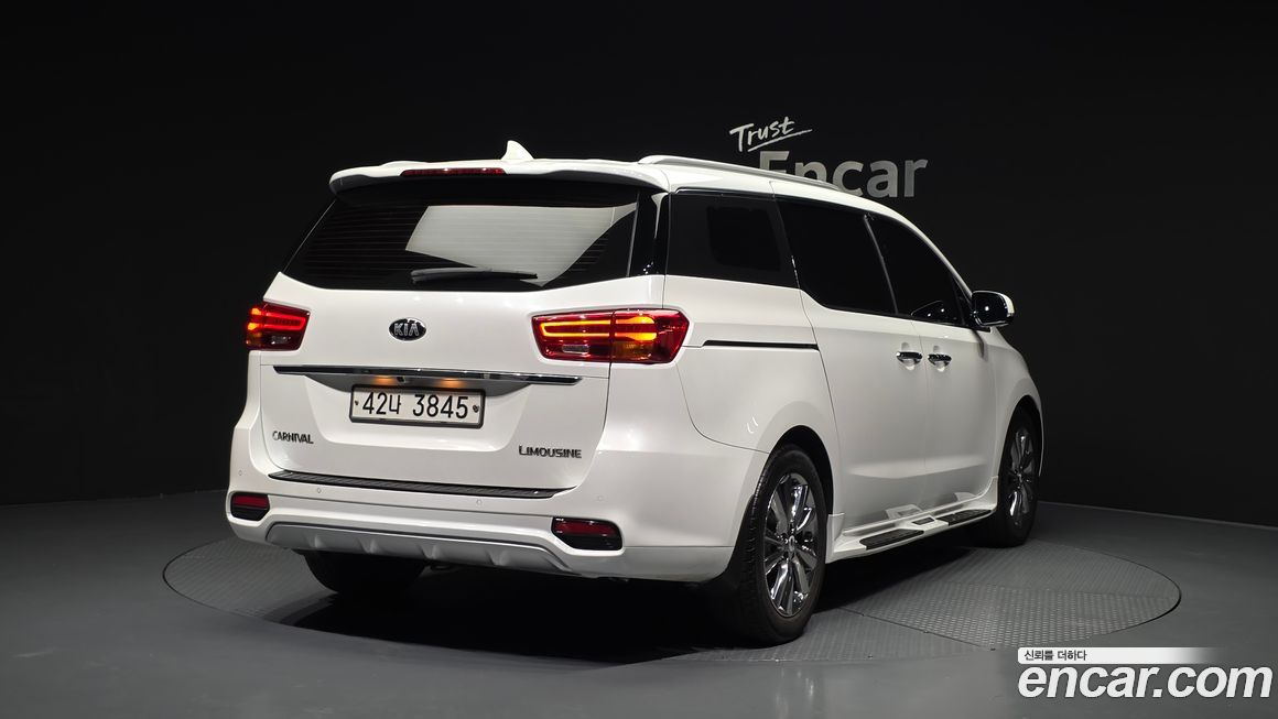 Kia Canival 2019