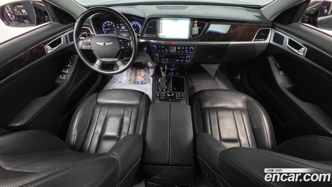 Hyundai Genesis 2016