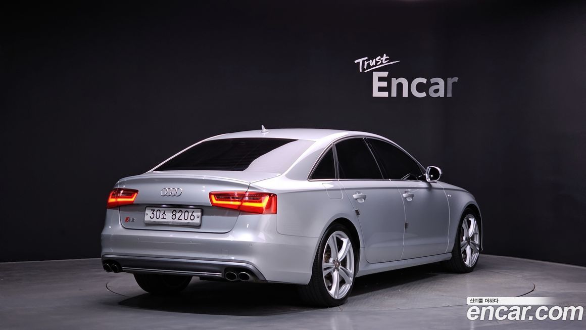 Audi S6 2013