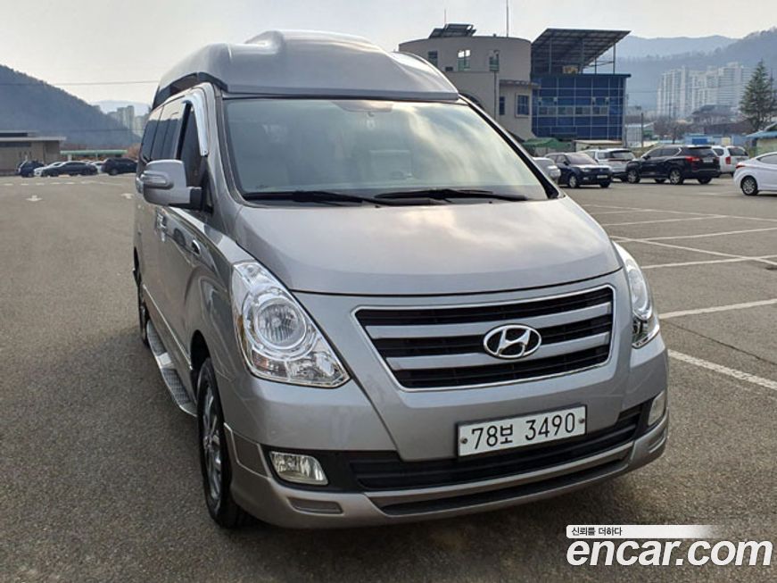 Hyundai Starex 2016