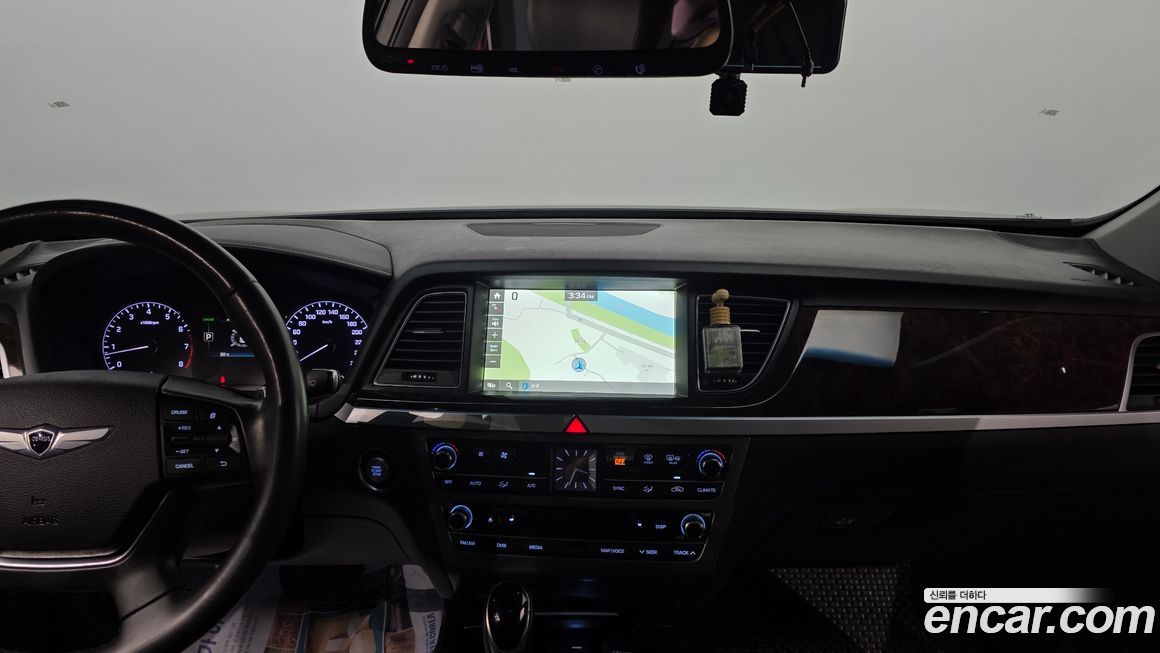 Hyundai Genesis 2016