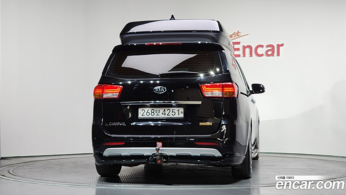 Kia Canival 2017
