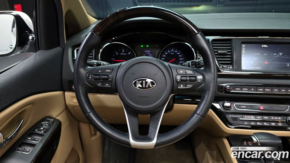 Kia Canival 2019
