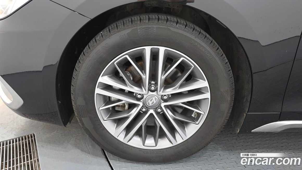 Hyundai Grandeur 2019