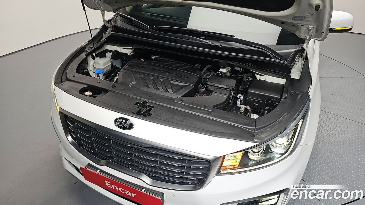 Kia Canival 2019