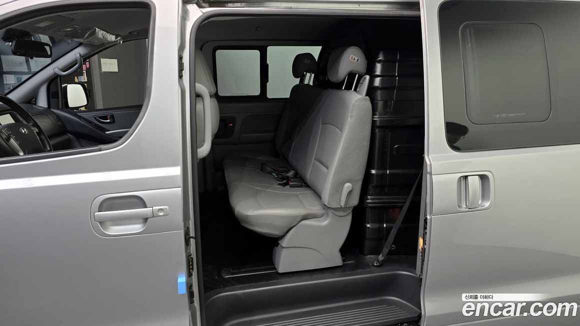 Hyundai Starex 2020