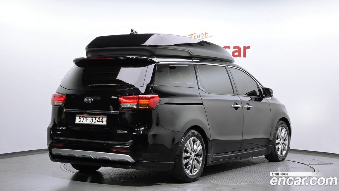 Kia Canival 2018