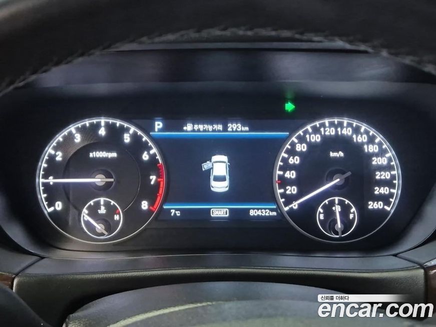 Genesis EQ900 2016