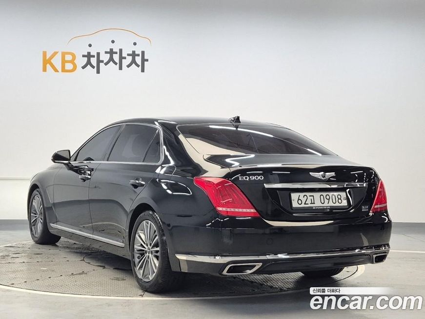 Genesis EQ900 2016