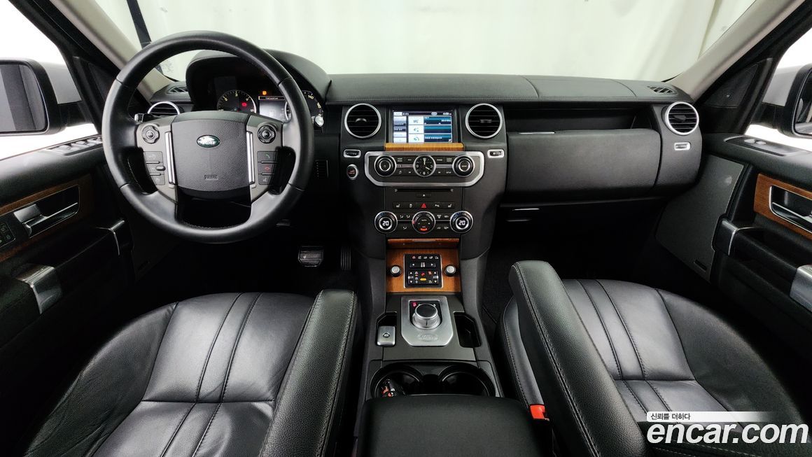 Land Rover Discovery 2013