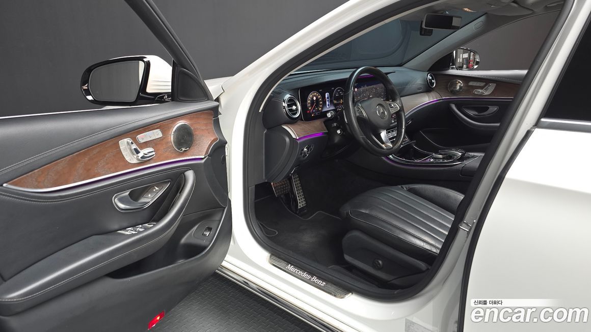 Mercedes-Benz E-Class 2017