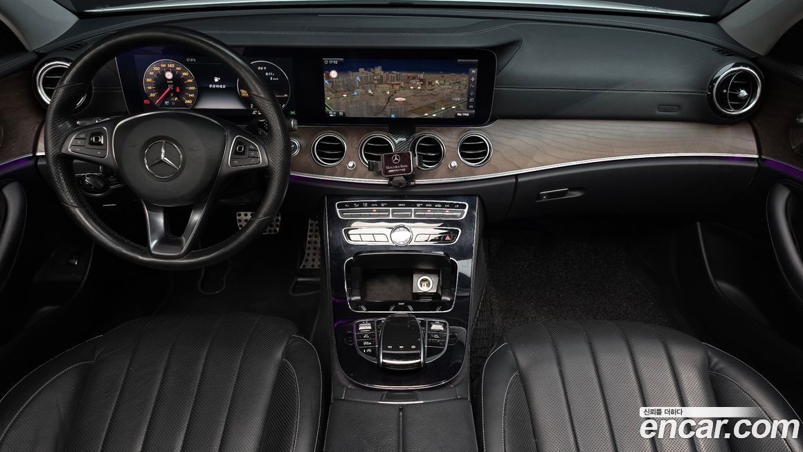 Mercedes-Benz E-Class 2017