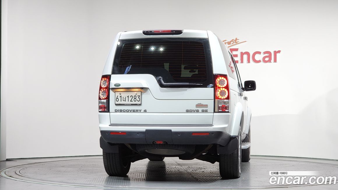 Land Rover Discovery 2013