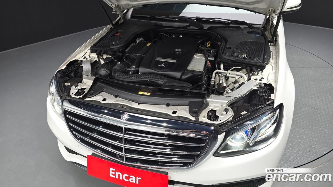 Mercedes-Benz E-Class 2017