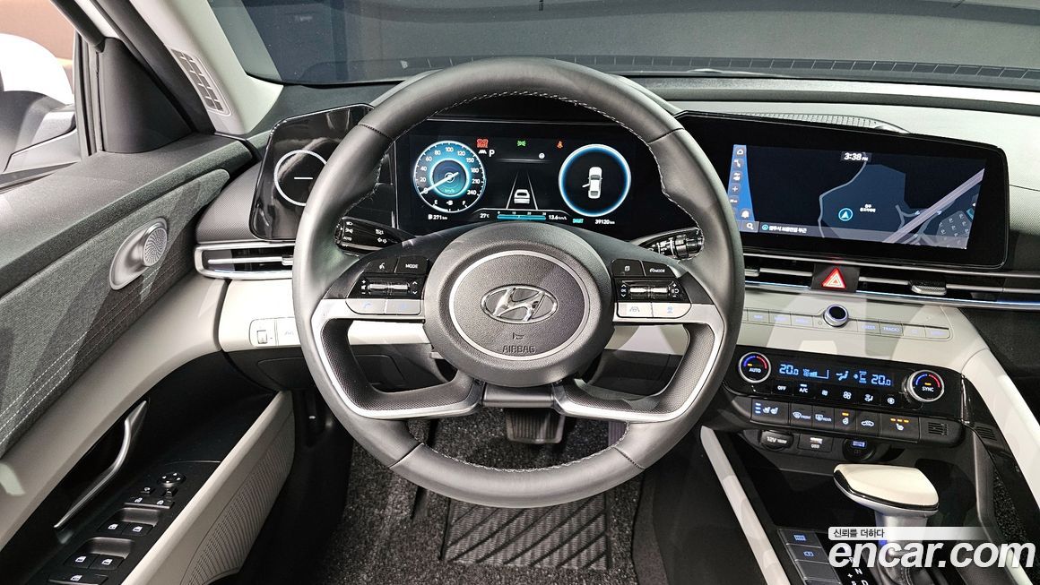 Hyundai AVANTE 2021