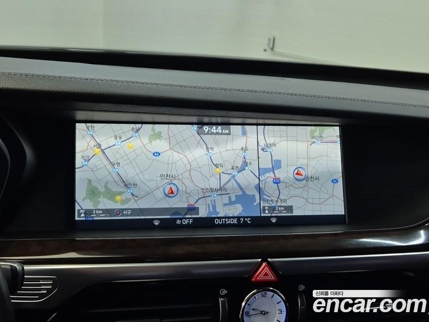 Genesis EQ900 2016
