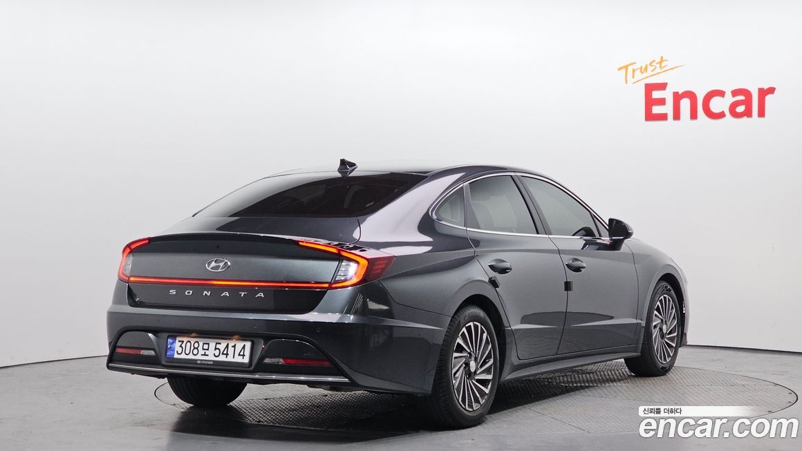 Hyundai Sonata 2022