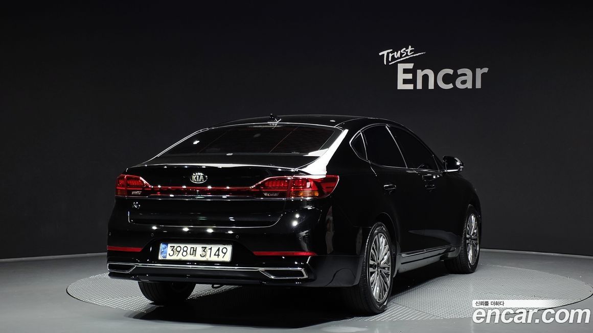 Kia K7 2021