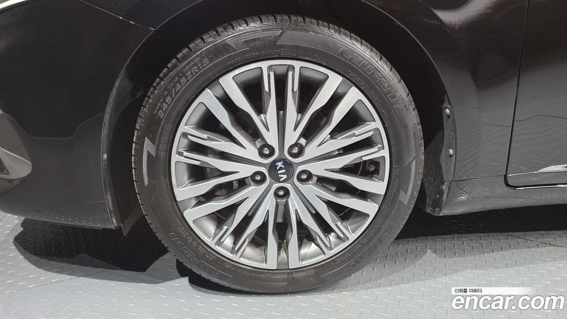 Kia K7 2021