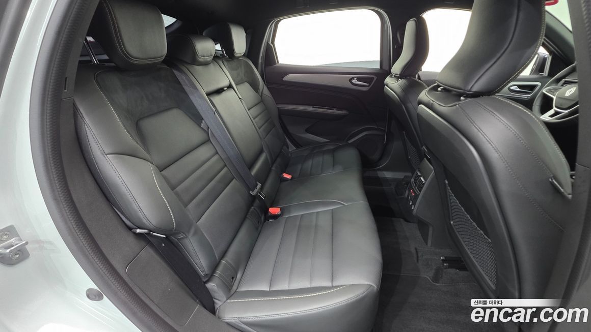 Renault-KoreaSamsung Arkana 2025