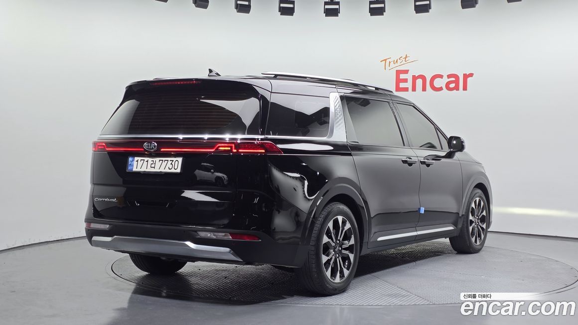 Kia Canival 2021