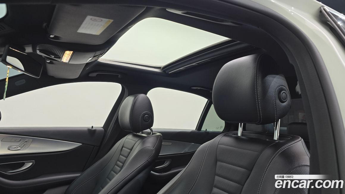 Mercedes-Benz E-Class 2020