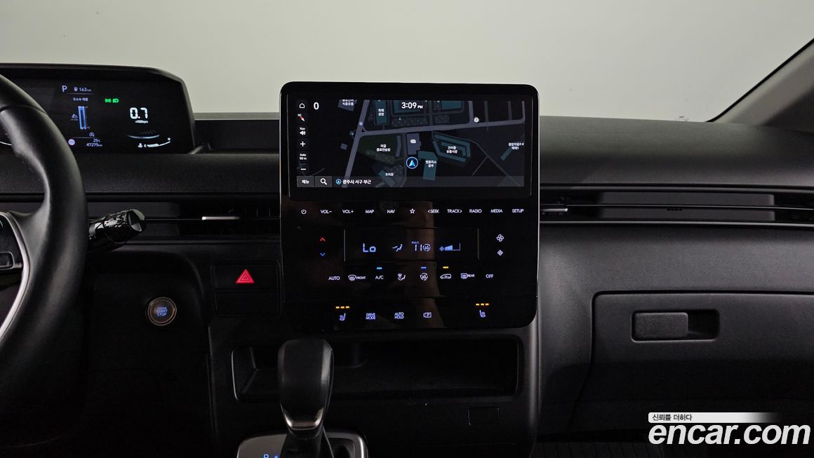 Hyundai Staria 2024