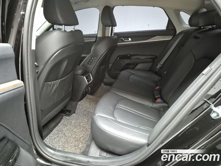 Kia K5 2023