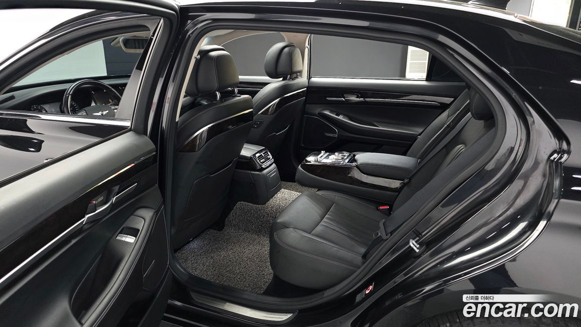 Genesis G90 2019